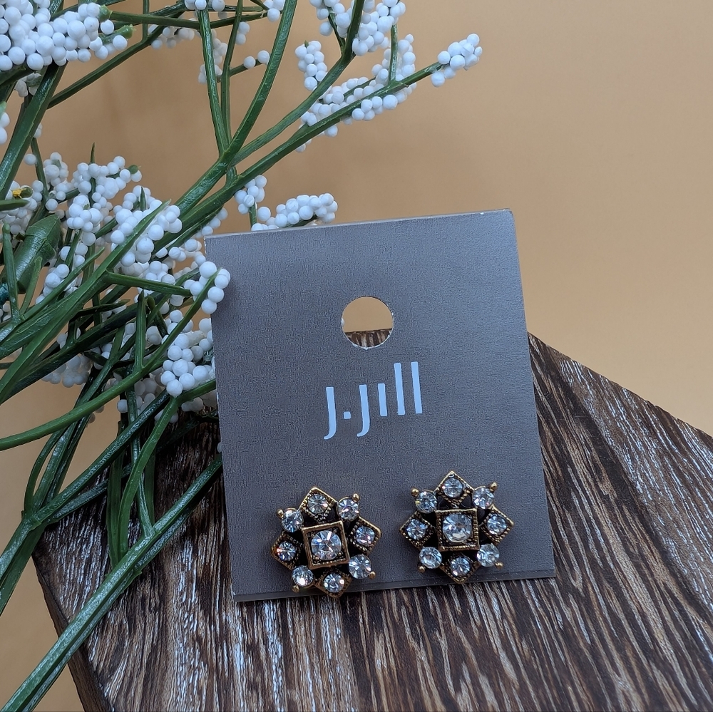 NWT J. Jill Wanderlust Crystal Sparkly Stud Earrings